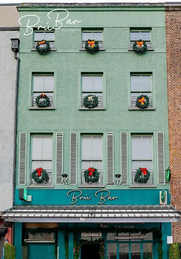 Bru Bar & Hostel contacts