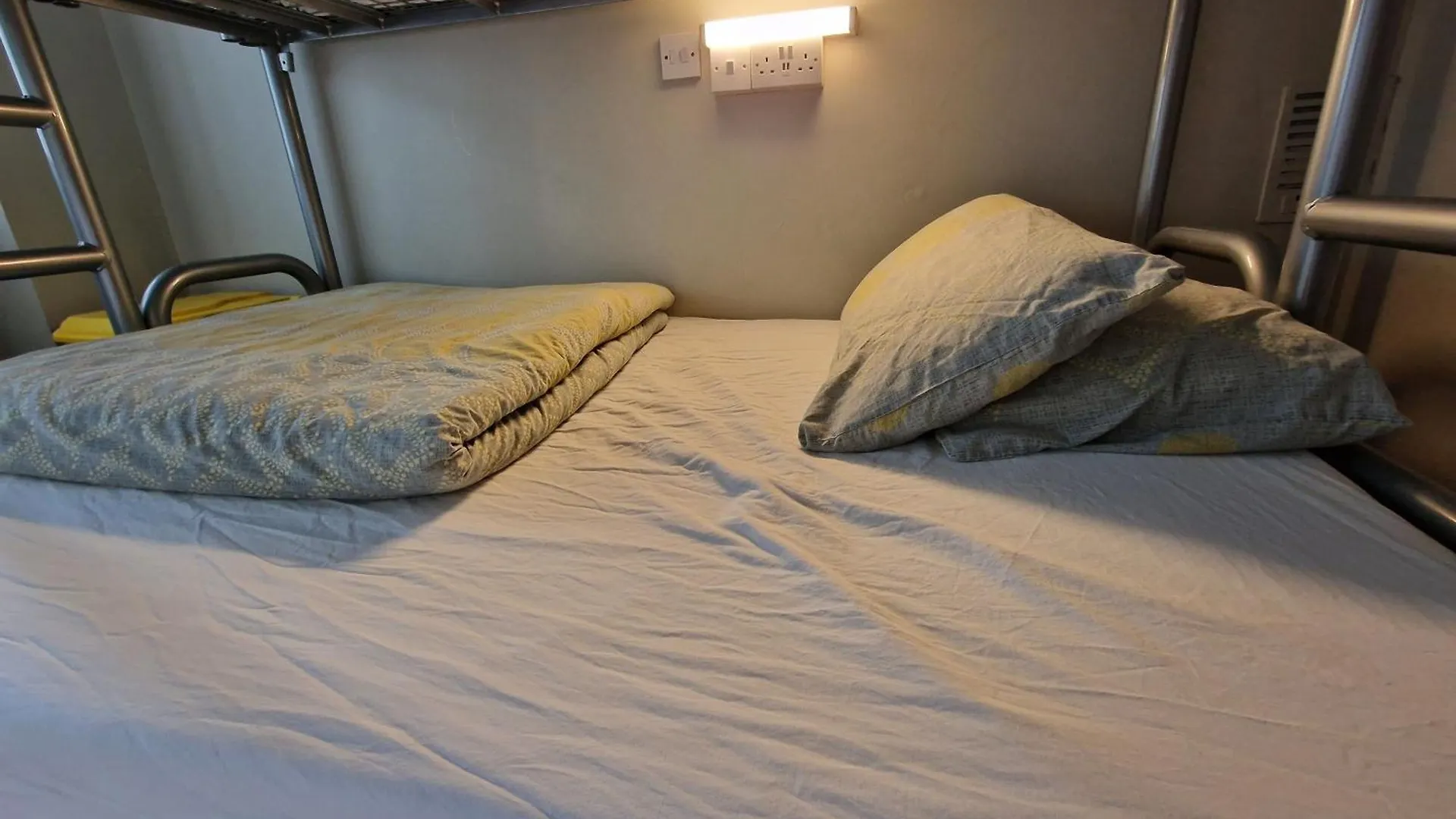Bru Bar & Hostel Cork Ireland